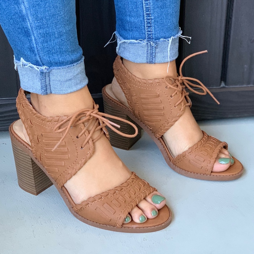 Gladiator Boho Chic Lace Up Open Toe Sandals